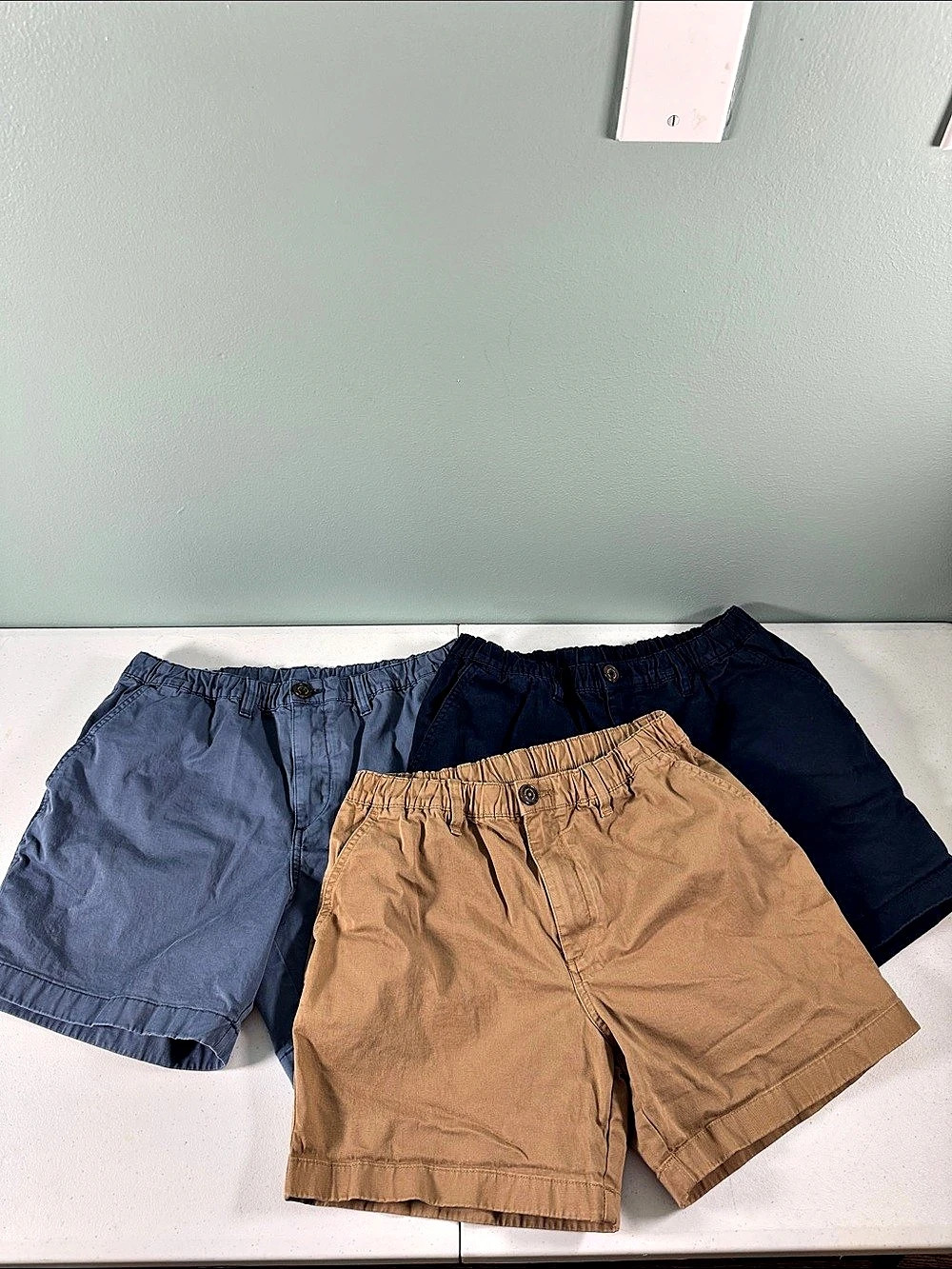 Chubbies Men's Casual Shorts 3-Piece Set in Blue & Brown Like New